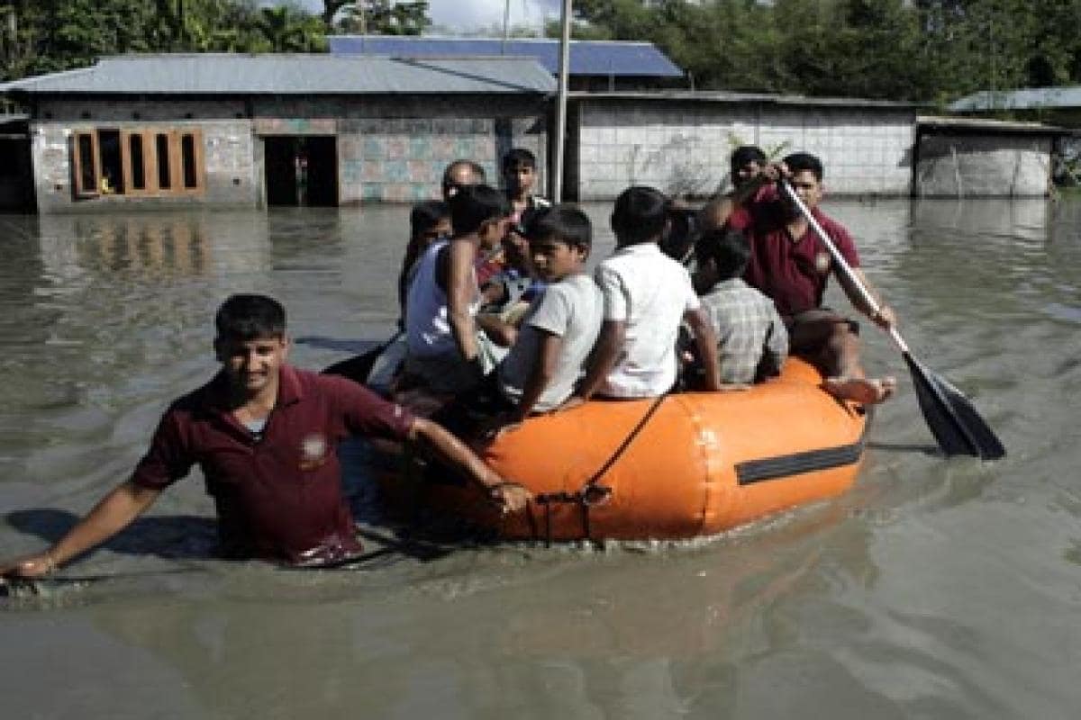 Assam floods causes harm to 11 Lac