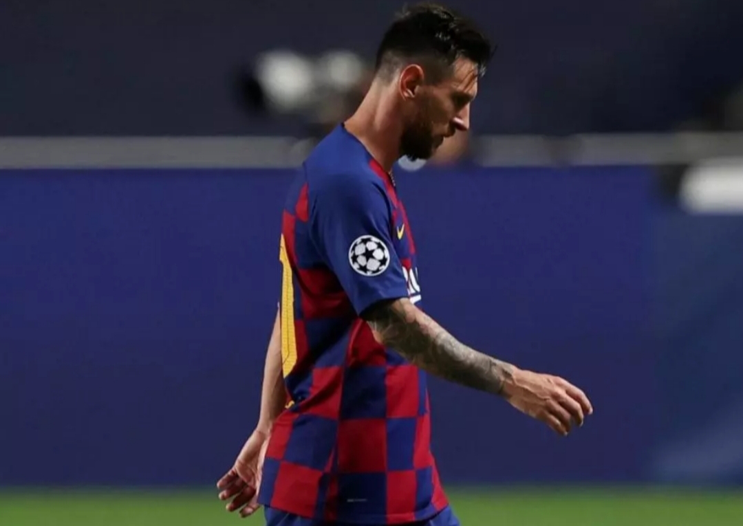 Messi leaves the club Barcelona