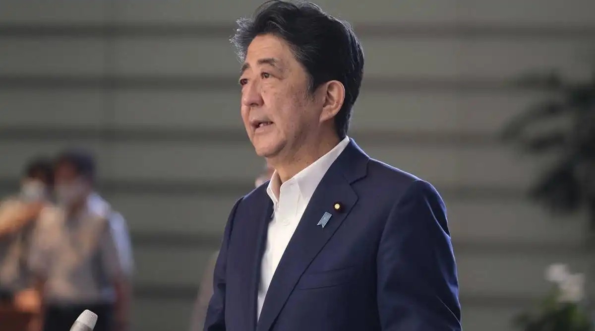 Shinzo Abe decides to resign as the Prime Minister of Japan