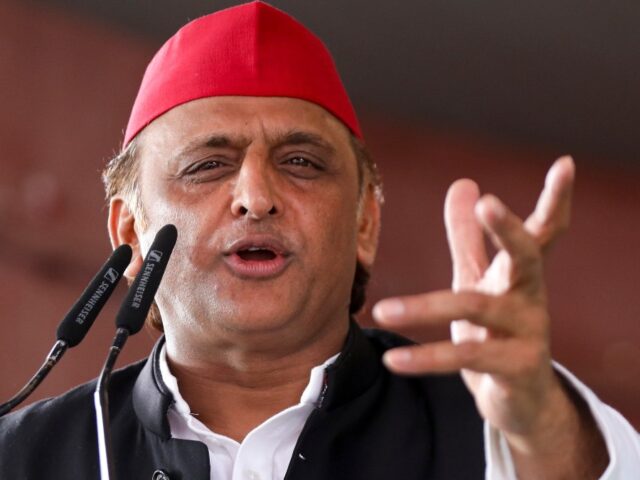 Akhilesh Yadav Alleges Honest Officers Quitting Over UP Corruption